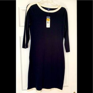 Black n white long sleeve CHAP’s dress.